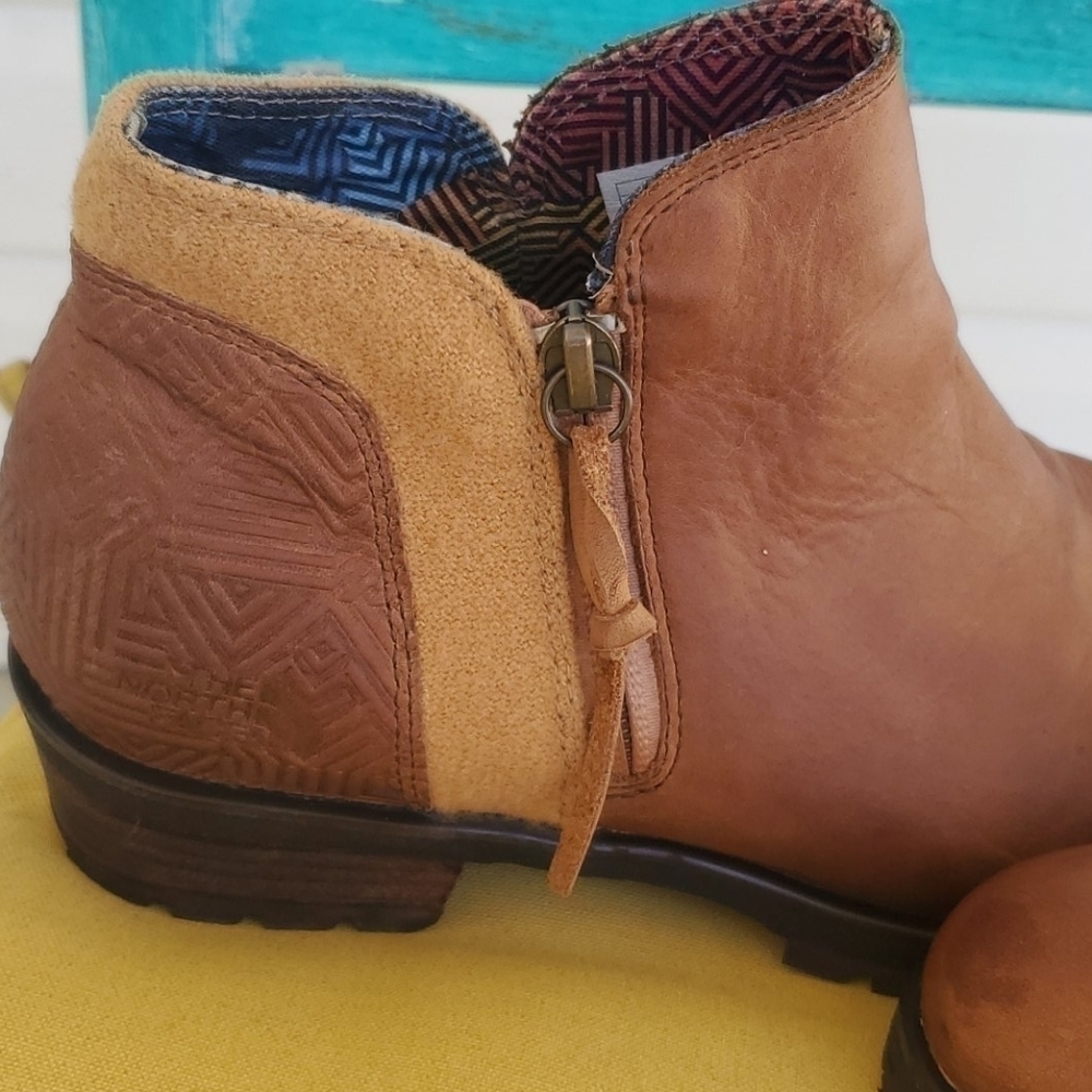 Womens North Face Bridgeton Booties Sz 6.5 - Picture 4 of 9